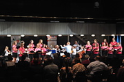 Společné vystoupení Dívčího sboru Kantiléna a Smiling String Orchestra