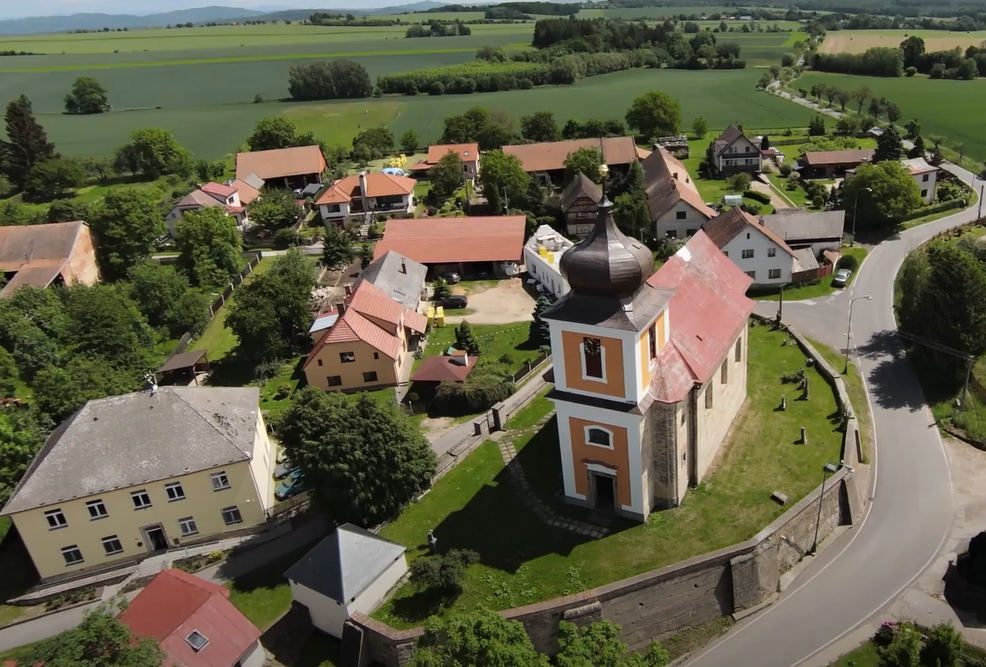 Markvartický kostel zachovali místní pro další generace